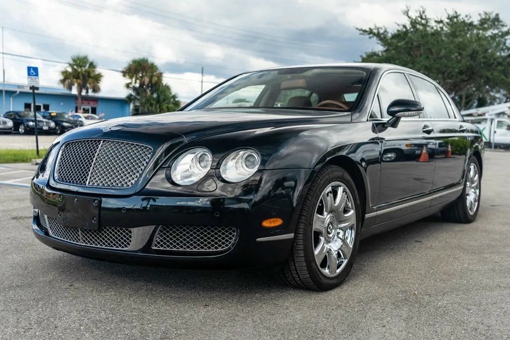 Bentley Exterior 3