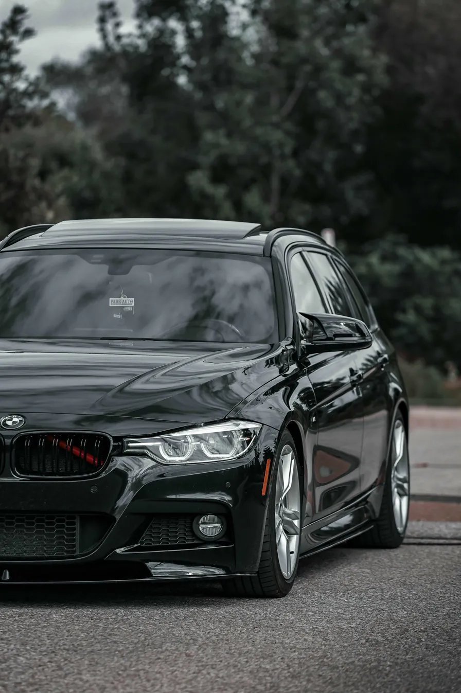 BMW 740 Exterior
